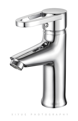 五金卫浴产品金属质感白底摄影 专业技巧与视觉呈现